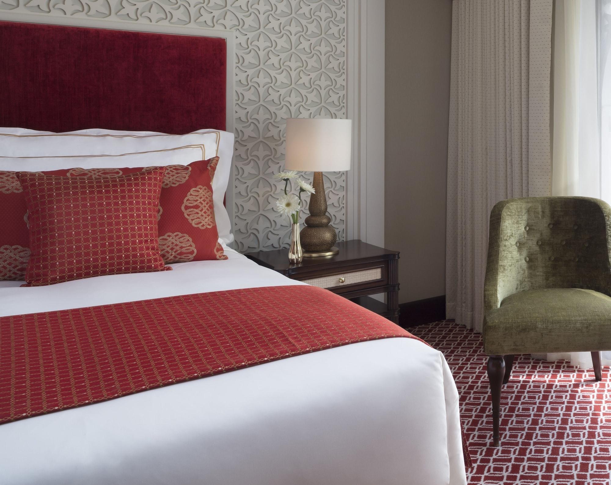 โรงแรมอัล นาจาดา โดฮา บาย ทิโวลี ภายนอก รูปภาพ A guest room at the hotel
