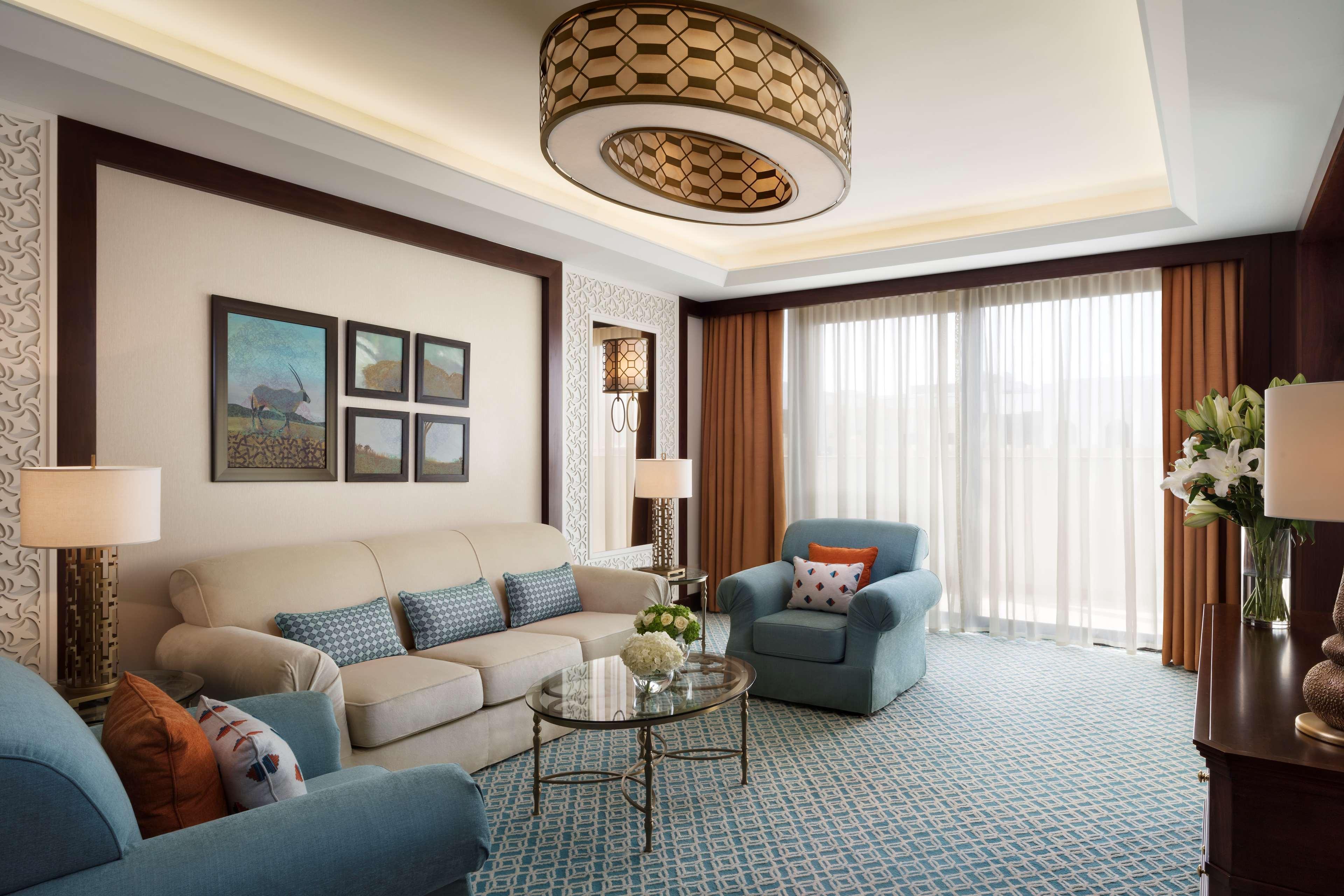 โรงแรมอัล นาจาดา โดฮา บาย ทิโวลี ภายนอก รูปภาพ Living room