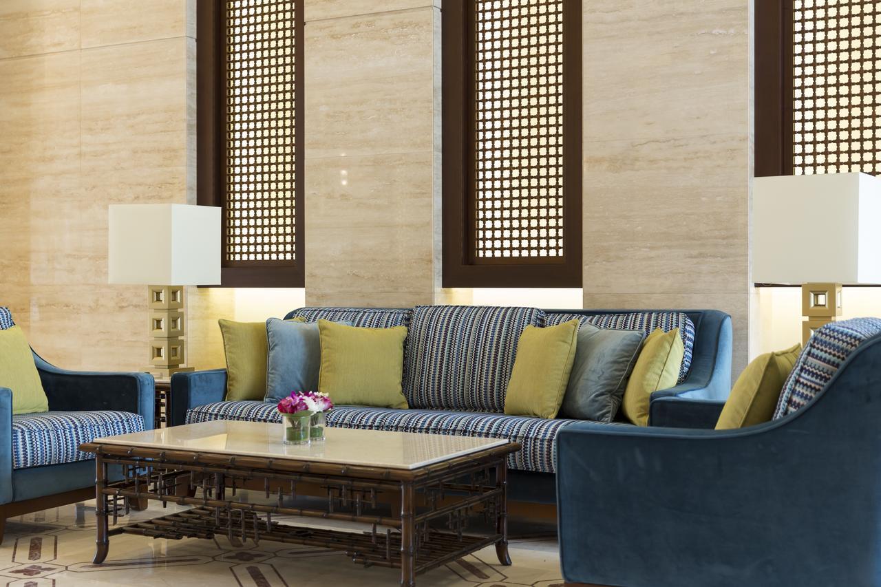 โรงแรมอัล นาจาดา โดฮา บาย ทิโวลี ภายนอก รูปภาพ The interior of the hotel